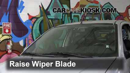 2002 Ford Focus ZX3 2.0L 4 Cyl. Windshield Wiper Blade (Front) Replace Wiper Blades